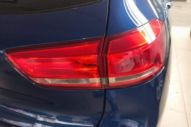Used Haval F5 2018 1.5T i-Van Right Rear Taillight