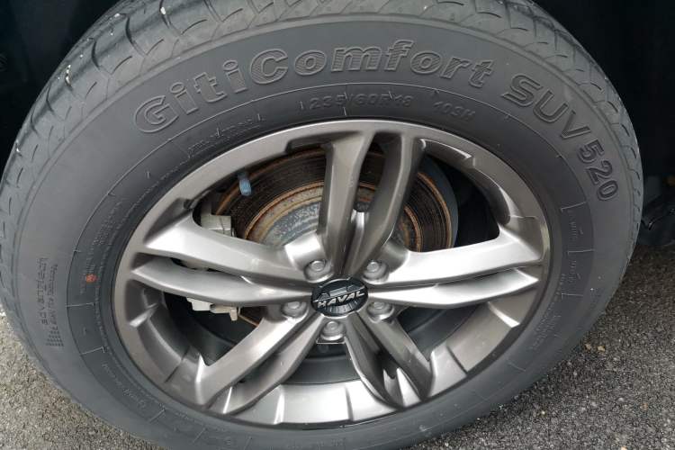 Used Haval F5 2018 1.5T i-Type Right Rear Wheel Hub