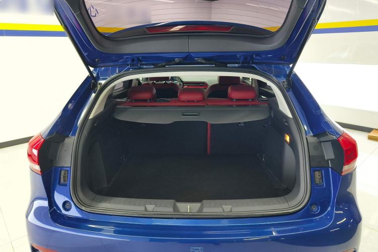 Used Haval F5 2018 1.5T i-Van Trunk