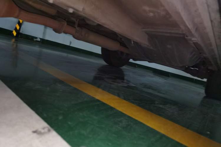Used Haval F5 2018 1.5T i-Van Chassis Front Left