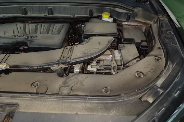 Used Haval F5 2018 1.5T i-Van Engine Bay Left