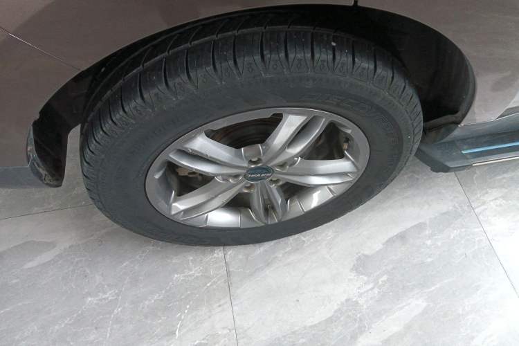 Used Haval F5 2018 1.5T i-Trend Right Rear Wheel Hub
