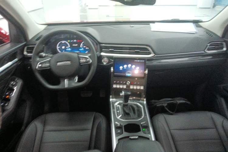 Used Haval F5 2018 1.5T i-Trend Center Console
