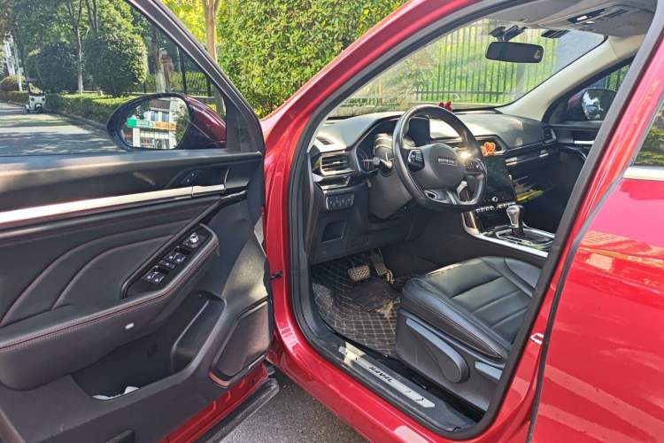 Used Haval F5 2018 1.5T i-Type Driver Seat