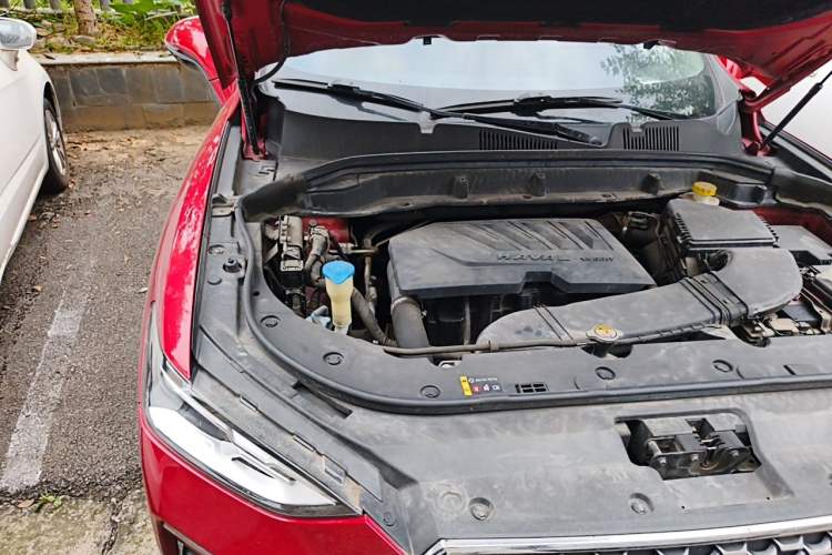 Used Haval F5 2018 1.5T i-Van Engine Bay Right