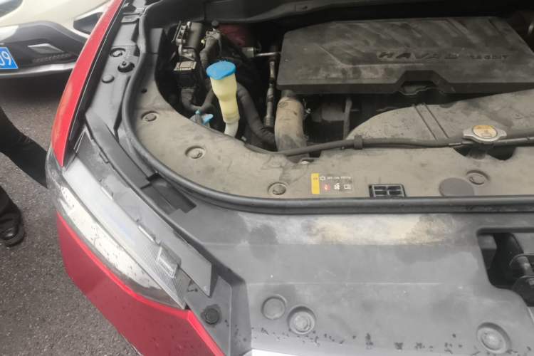 Used Haval F5 2018 1.5T i-Van Engine Bay Right