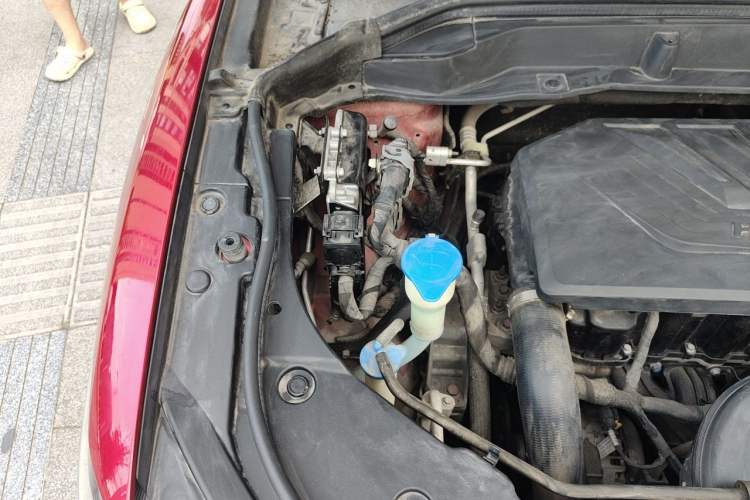 Used Haval F5 2018 1.5T i-Trend Engine Bay Right