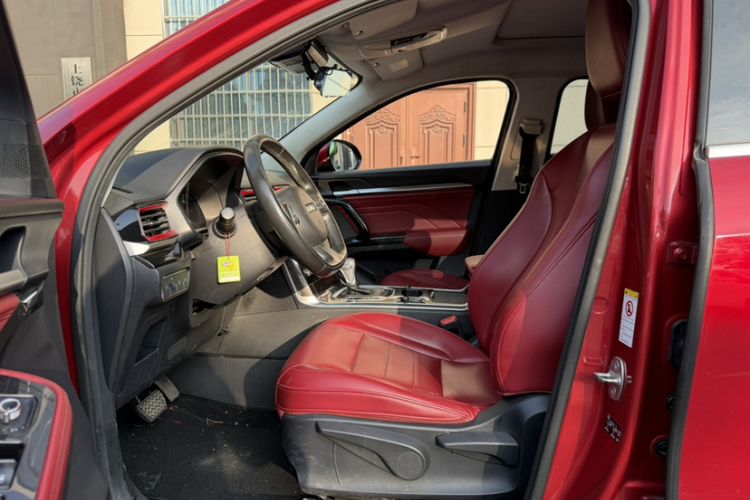 Used Haval F5 2018 1.5T i-Trend Interior 4
