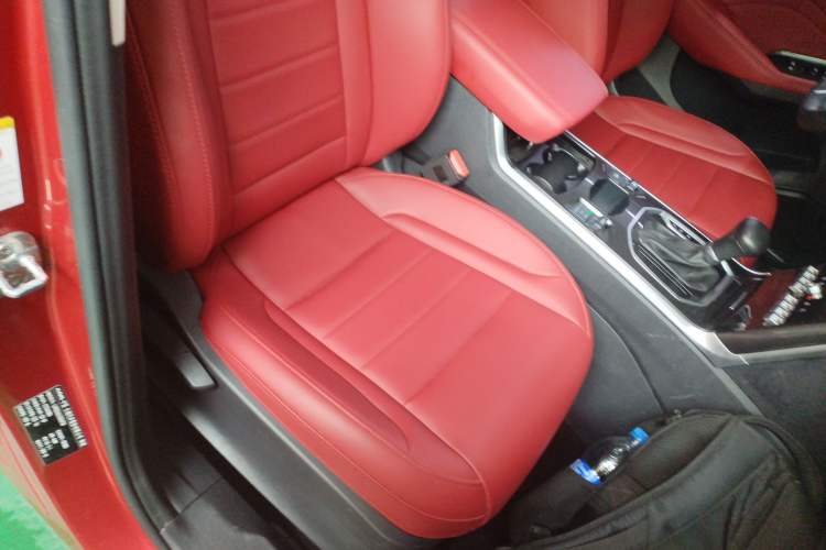 Used Haval F5 2018 1.5T i-Type Right Front Seat