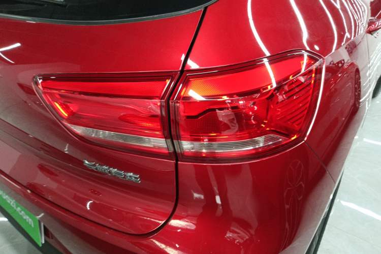 Used Haval F5 2018 1.5T i-Trend Right Rear Taillight