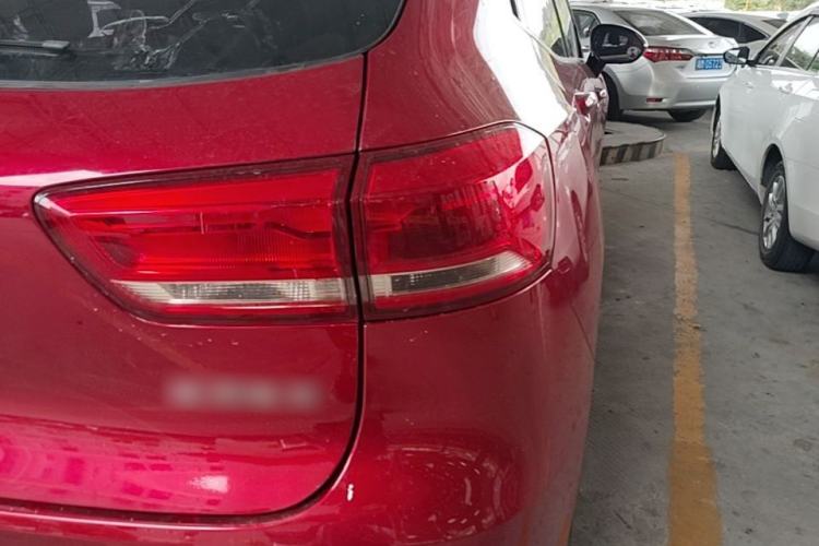 Used Haval F5 2018 1.5T i-Van Right Rear Taillight