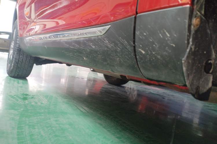 Used Haval F5 2018 1.5T i-Type Right Side Sill