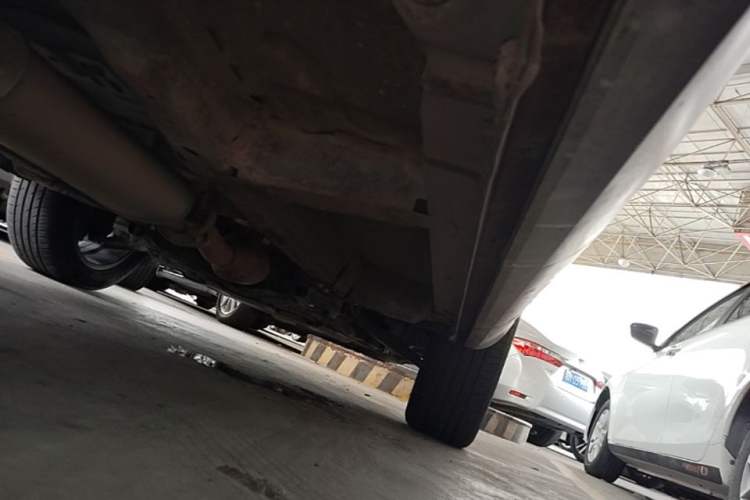 Used Haval F5 2018 1.5T i-Van Right Side Sill