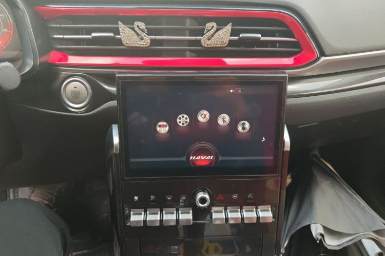 Used Haval F5 2018 1.5T i-Trend Audio And AC Panel