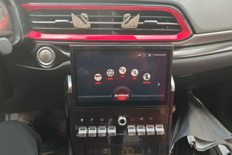 Used Haval F5 2018 1.5T i-Trend Audio And AC Panel