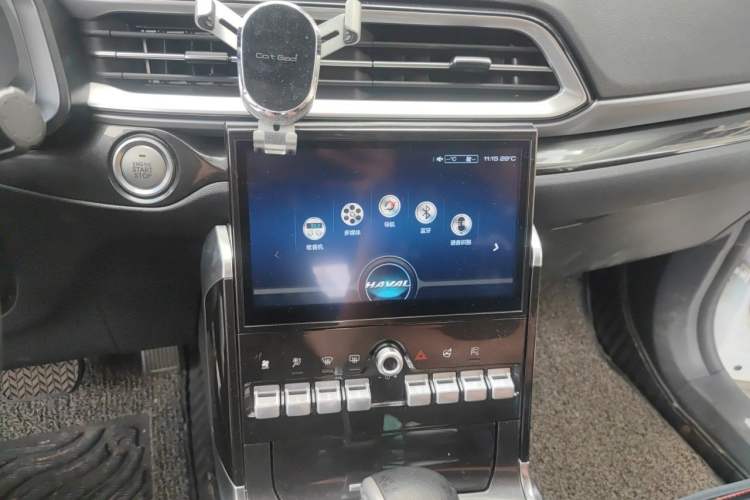 Used Haval F5 2018 1.5T i-Trend Audio And AC Panel