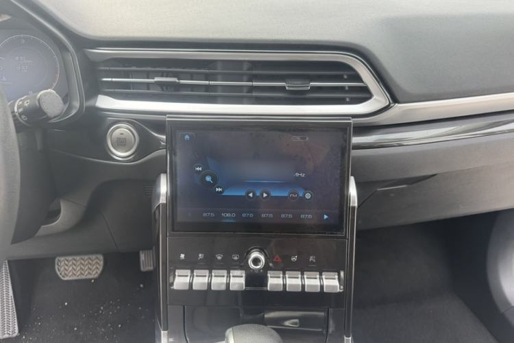 Used Haval F5 2018 1.5T i-Trend Audio And AC Panel