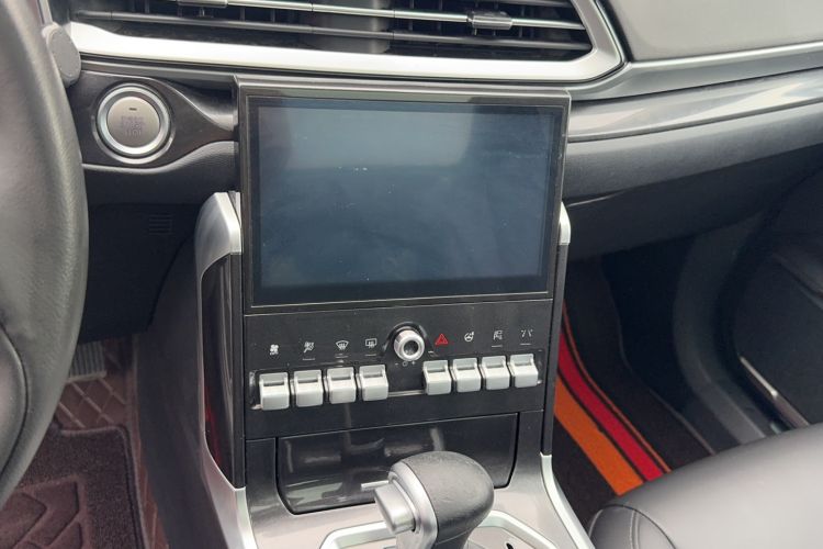 Used Haval F5 2018 1.5T i-Van Audio And AC Panel