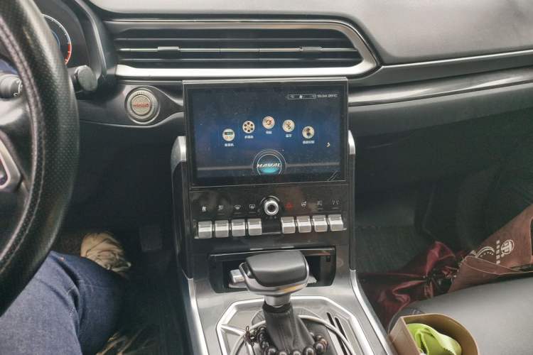 Used Haval F5 2018 1.5T i-Type Audio And AC Panel