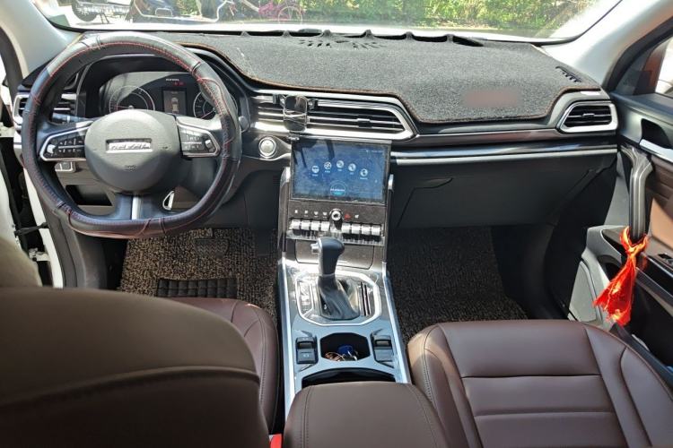 Used Haval F5 2018 1.5T i-Type Center Console