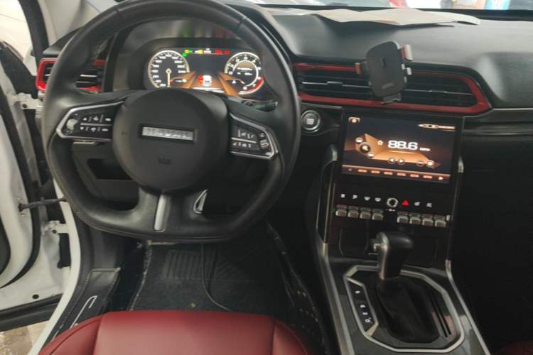 Used Haval F5 2018 1.5T i-Type Center Console