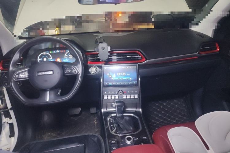 Used Haval F5 2018 1.5T i-Van Center Console