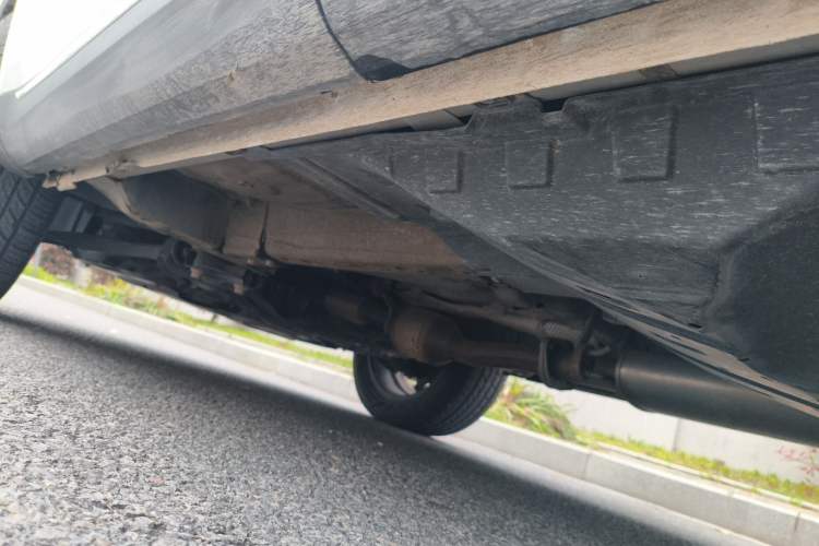 Used Haval F5 2018 1.5T i-Van Chassis Front Left