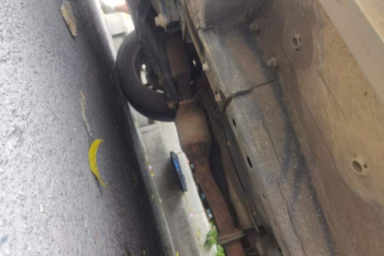 Used Haval F5 2018 1.5T i-Trend Chassis Front Left