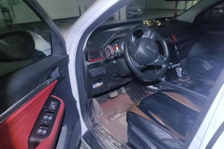 Used Haval F5 2018 1.5T iCool Driver Seat