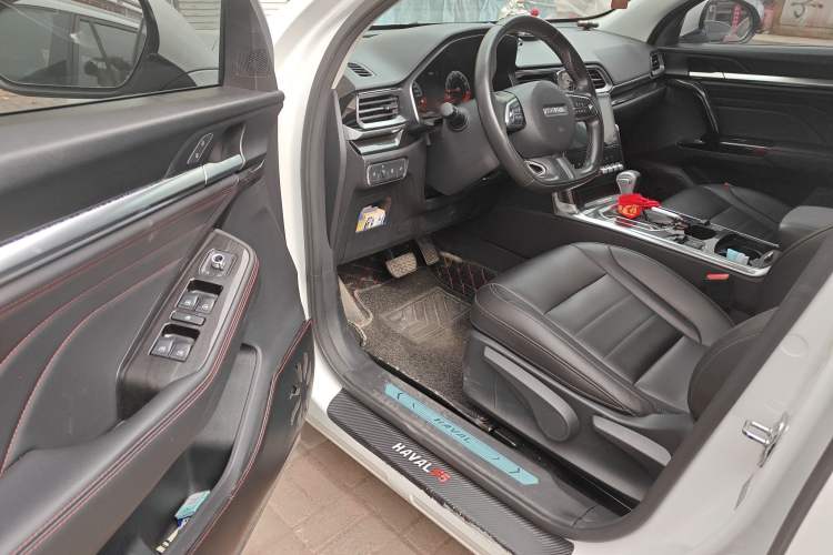 Used Haval F5 2018 1.5T i-Type Driver Seat