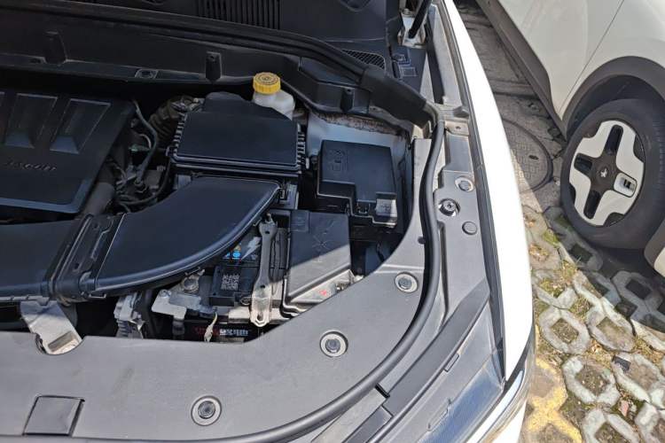 Used Haval F5 2018 1.5T i-Type Engine Bay Left