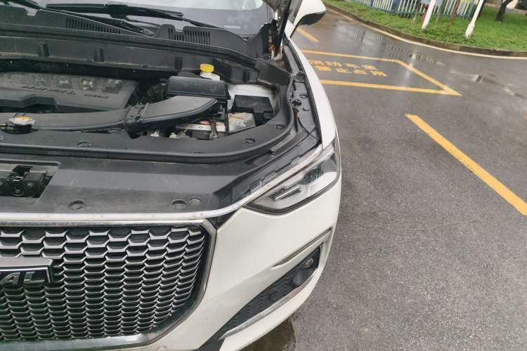 Used Haval F5 2018 1.5T i-Type Engine Bay Left