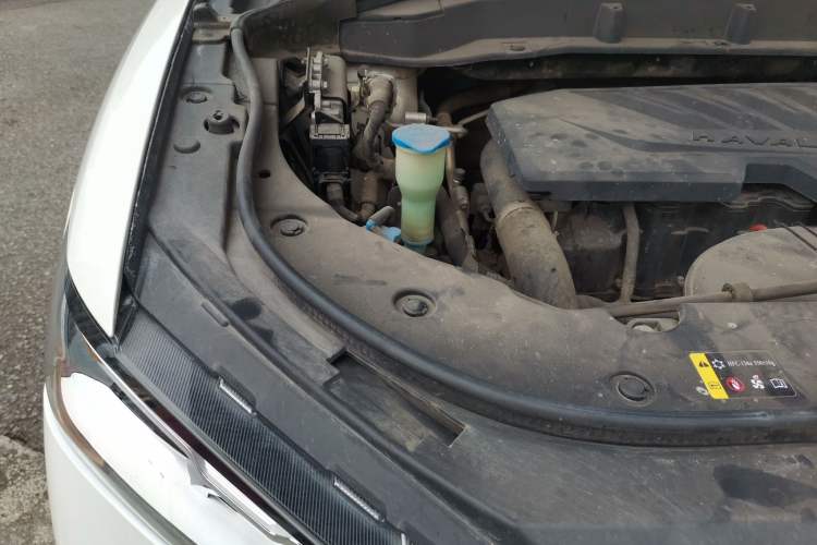 Used Haval F5 2018 1.5T i-Trend Engine Bay Right