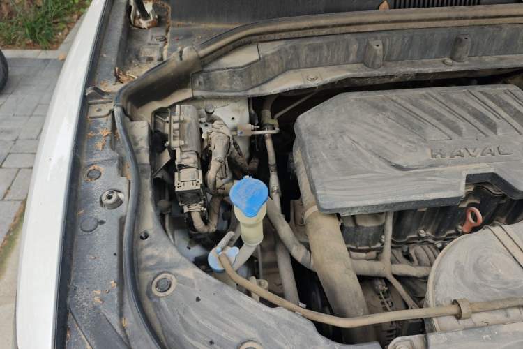 Used Haval F5 2018 1.5T i-Trend Engine Bay Right
