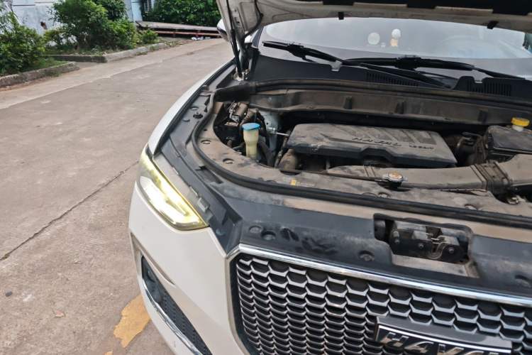 Used Haval F5 2018 1.5T i-Trend Engine Bay Right