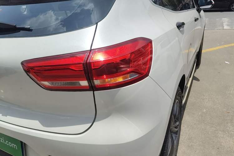 Used Haval F5 2018 1.5T i-Type Exterior 3