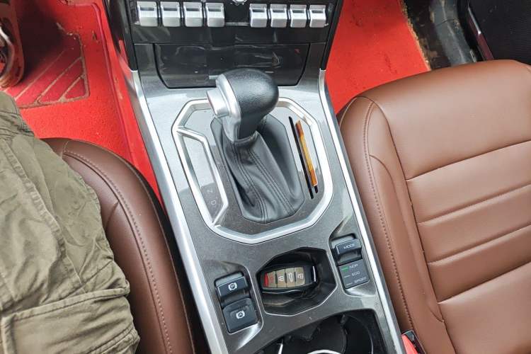 Used Haval F5 2018 1.5T i-Trend Gear Lever