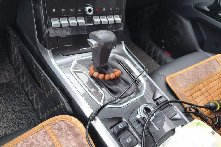 Used Haval F5 2018 1.5T i-Van Gear Lever