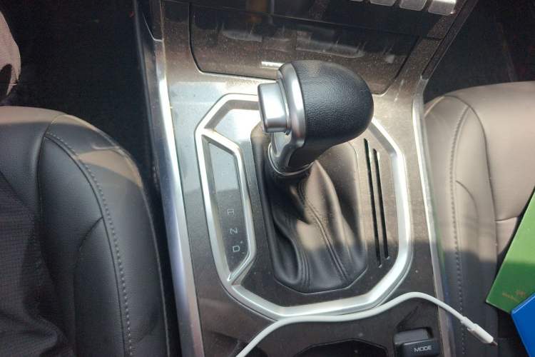 Used Haval F5 2018 1.5T i-Trend Gear Lever