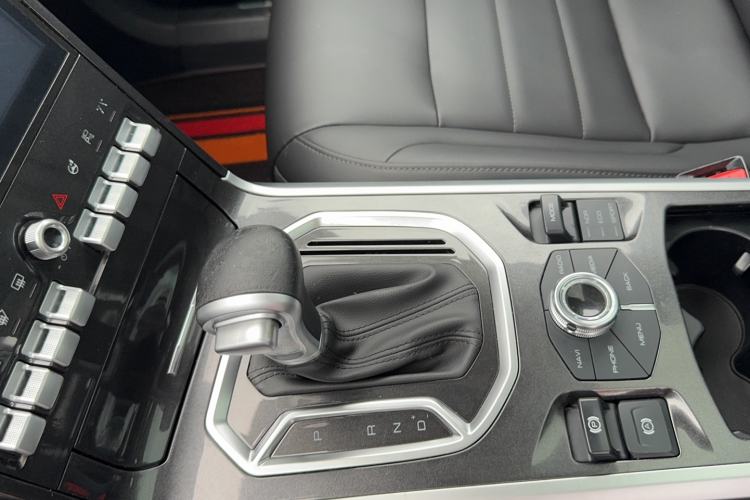 Used Haval F5 2018 1.5T i-Van Gear Lever