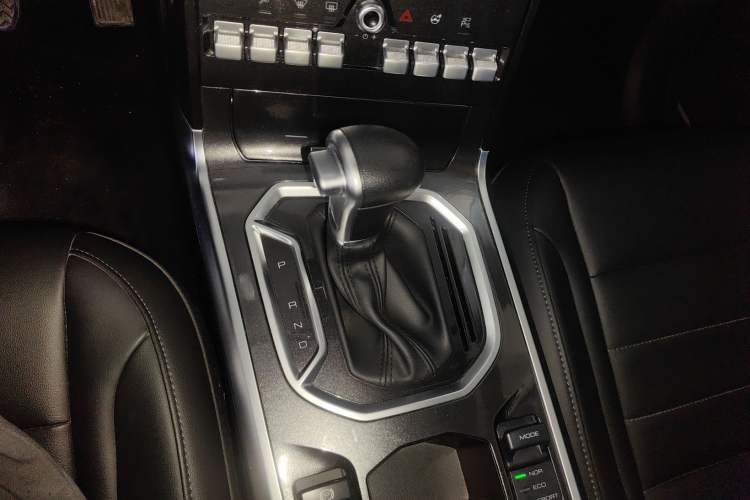 Used Haval F5 2018 1.5T i-Trend Gear Lever