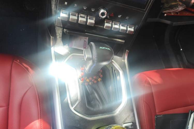 Used Haval F5 2018 1.5T i-Trend Gear Lever