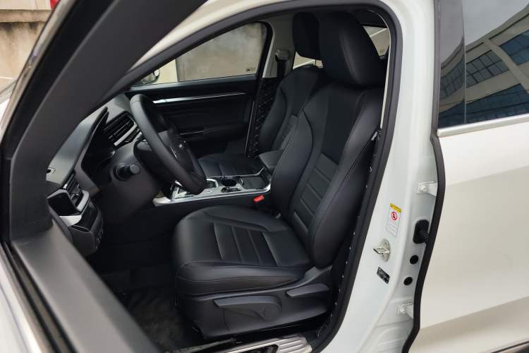 Used Haval F5 2018 1.5T i-Type Interior 1