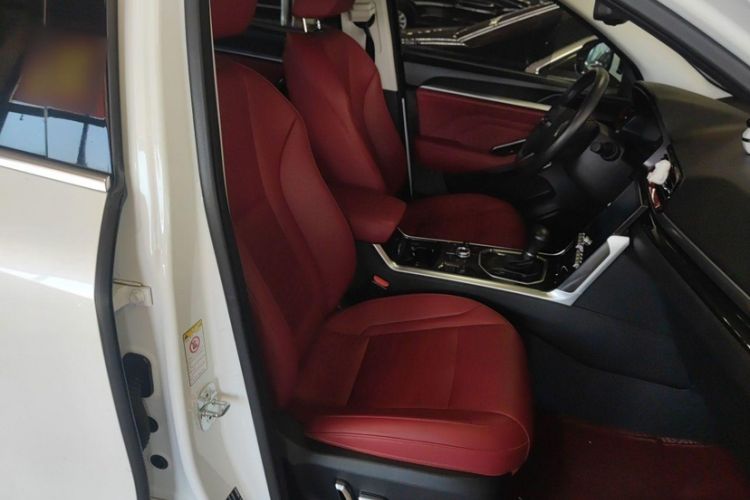 Used Haval F5 2018 1.5T i-Van Interior 5