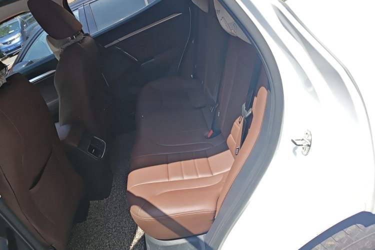 Used Haval F5 2018 1.5T i-Type Left Rear Seat