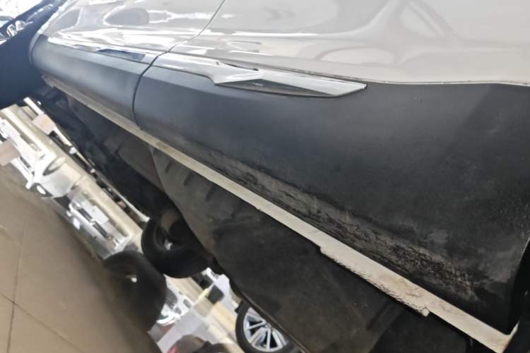 Used Haval F5 2018 1.5T i-Trend Left Side Sill