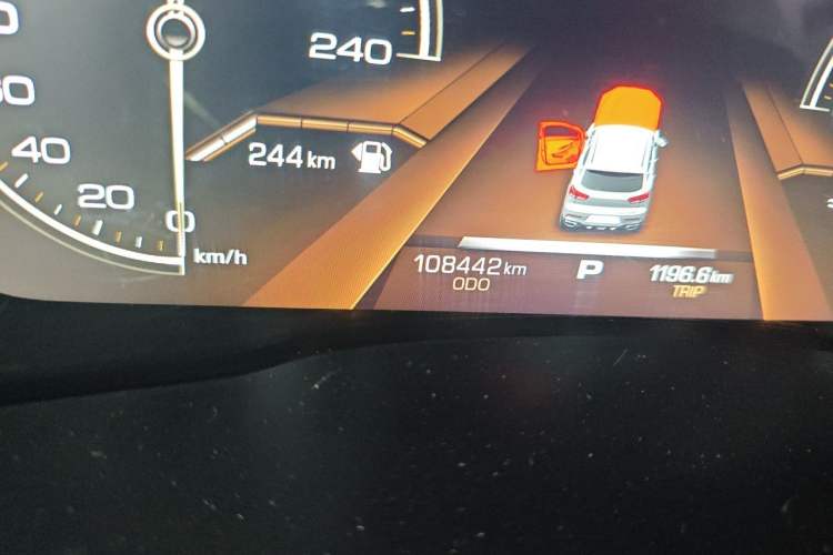 Used Haval F5 2018 1.5T i-Trend Odometer Close Up