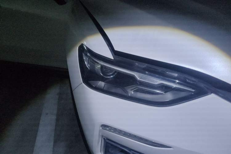 Used Haval F5 2018 1.5T iCool Right Front Headlight