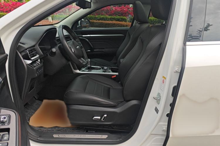Used Haval F5 2018 1.5T i-Van Right Front Seat