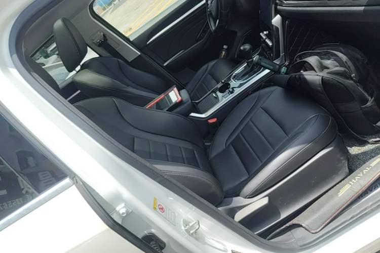 Used Haval F5 2018 1.5T i-Type Right Front Seat